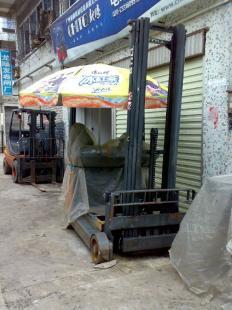 广州6.5米电动叉车出租 带中缸及侧移功能的灵活解决方案