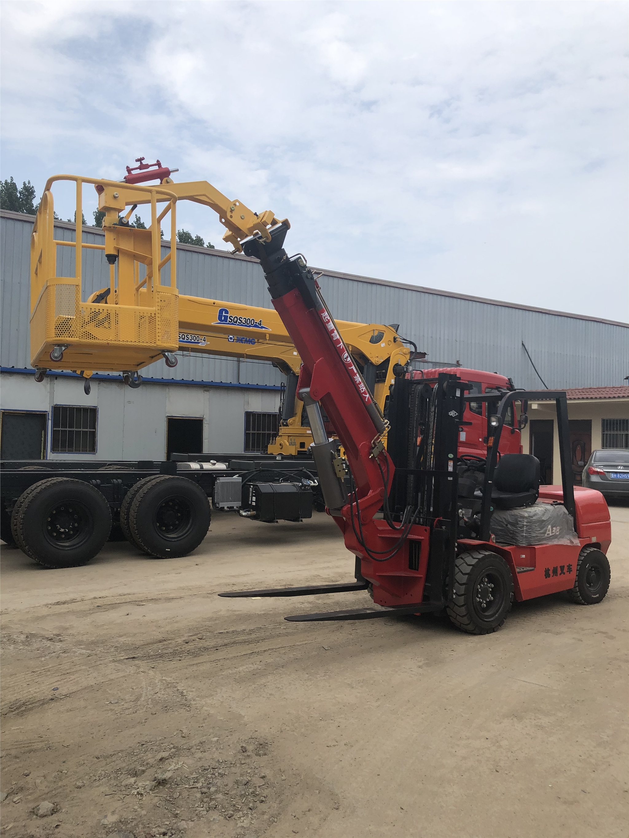 6吨与7吨叉车直臂吊、飞臂吊厂家价格解析及园林用叉车租赁指南